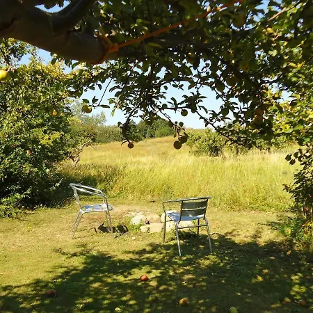 Two-bedroom In 1 Holiday home *